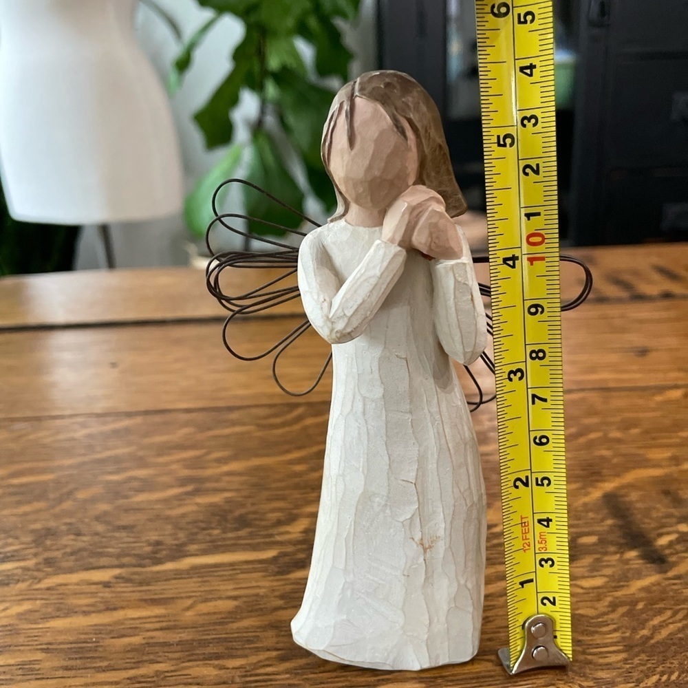 Willow Tree - Angel of the Garden Figurine - Picture 4 of 7